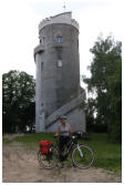 Der Alberturm ist frisch saniert und...